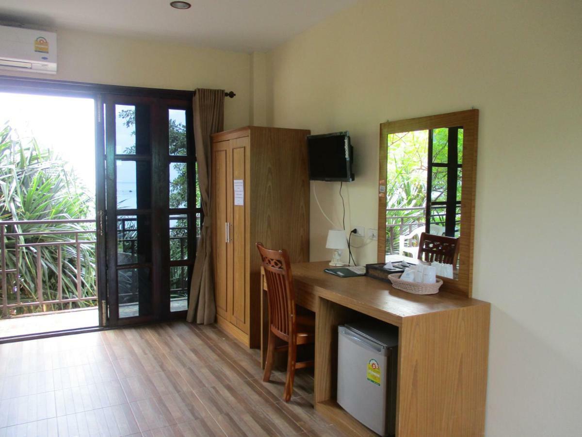 Phi Phi Green House & Sunsky Hostel Экстерьер фото